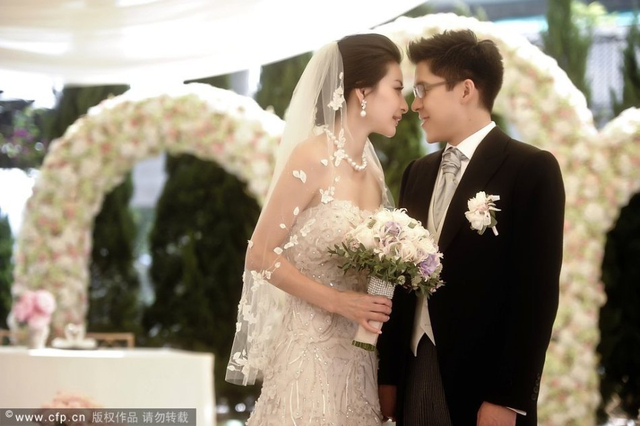 郭晶晶霍启刚注册结婚