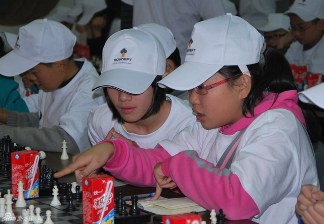 小棋手指出关键手