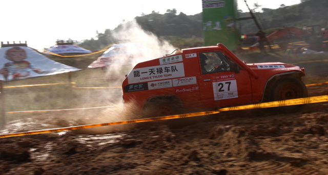 龙一天禄车队陈锋