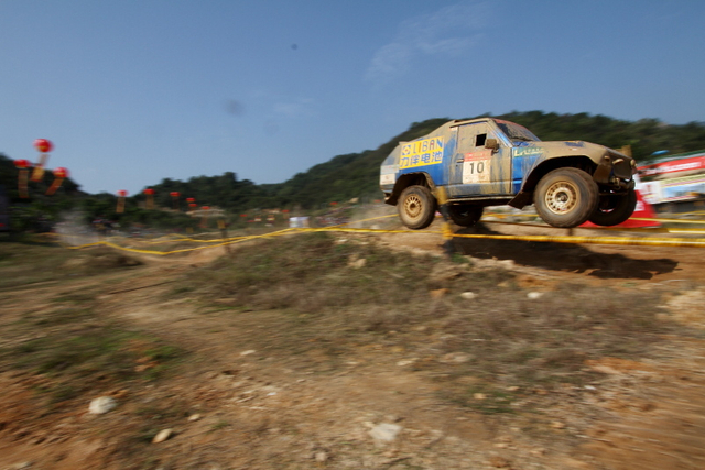 力伴电池车队马淼