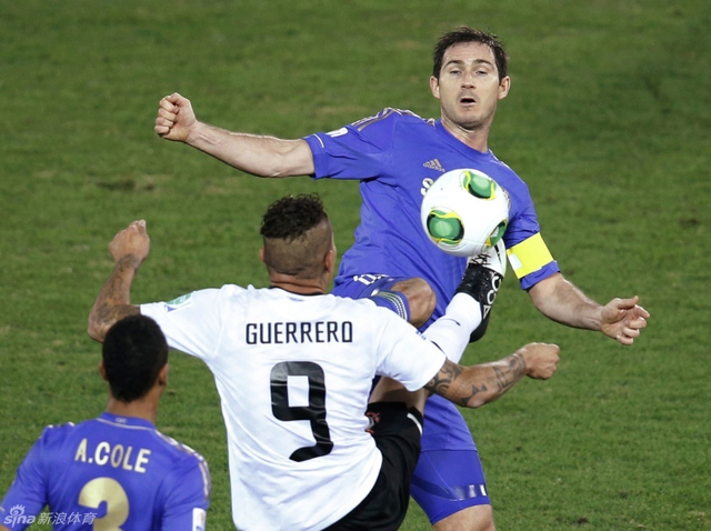 兰帕德与格雷罗对脚