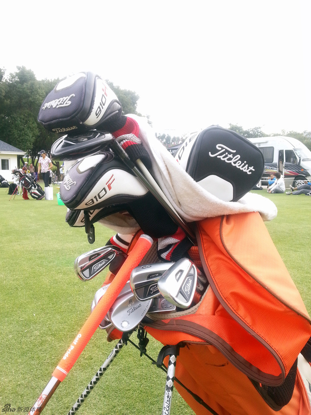 量身定制的一套Titlelist