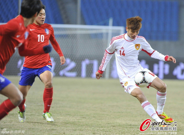 杨一虎面对包夹