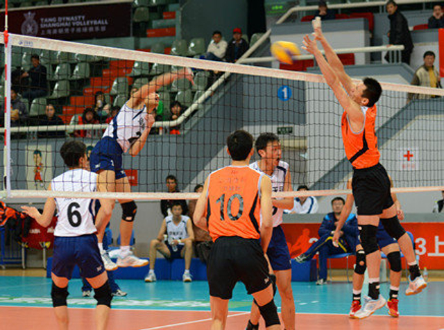 上海0-3河南 河南队员后排进攻