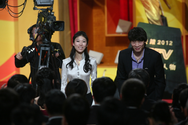 庞清 佟健亮相仪式现场