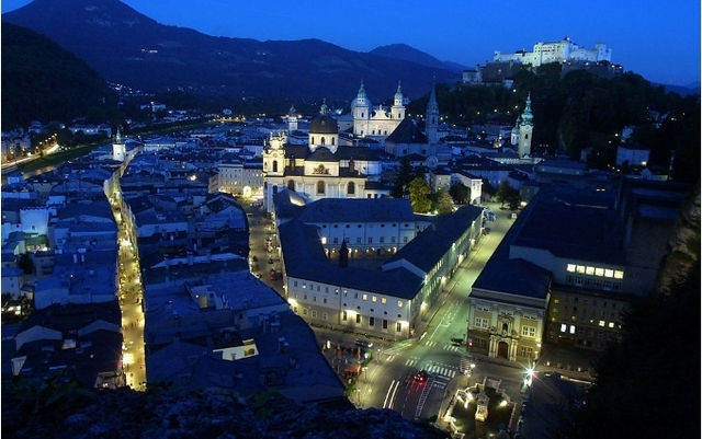 萨尔兹堡夜景
