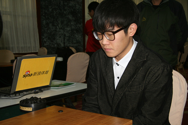 岳权队的李泓周6段