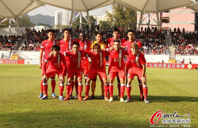香港联队赛前合影