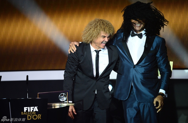 古力特假头套与巴尔德拉马搞怪