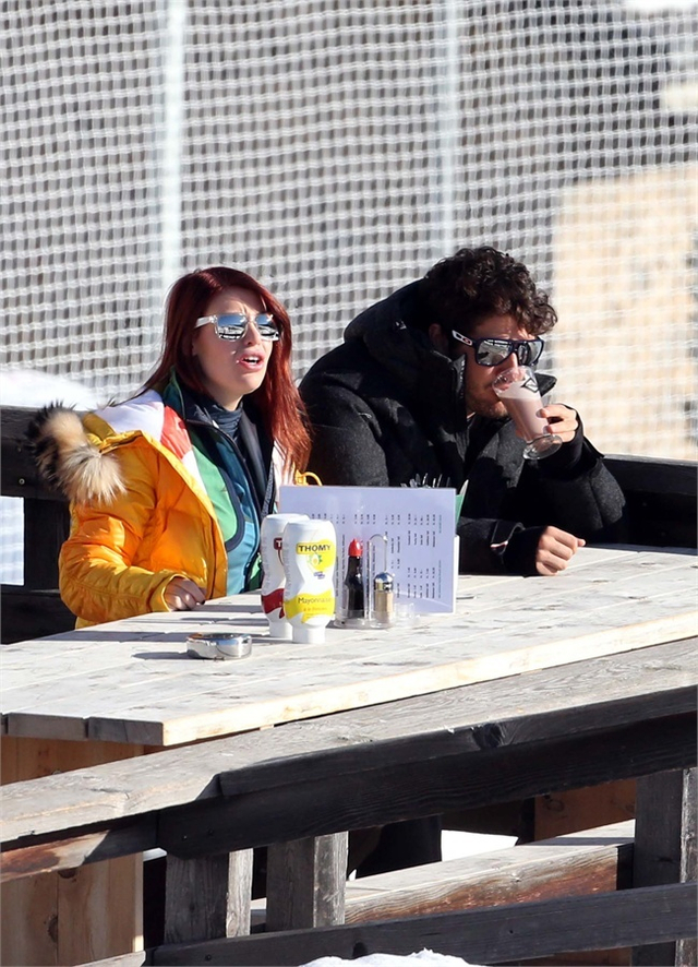 芭芭拉玉唇轻启