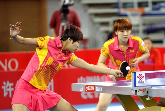 顾玉婷与陈梦搭档双打