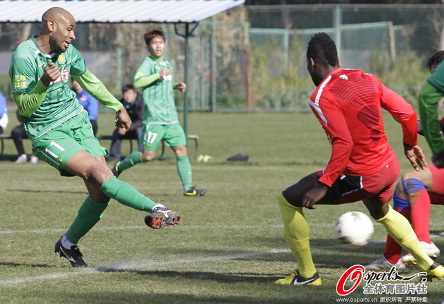 人缝中寻得妙传机会