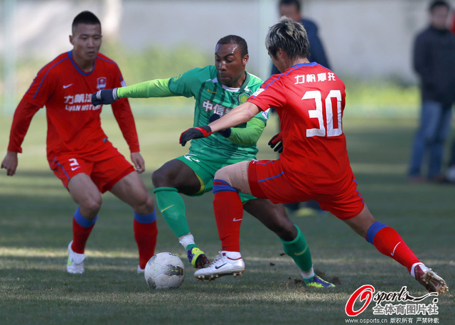 格隆突破双人拦截