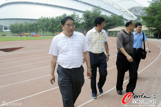 韦迪空降沈阳探望女足