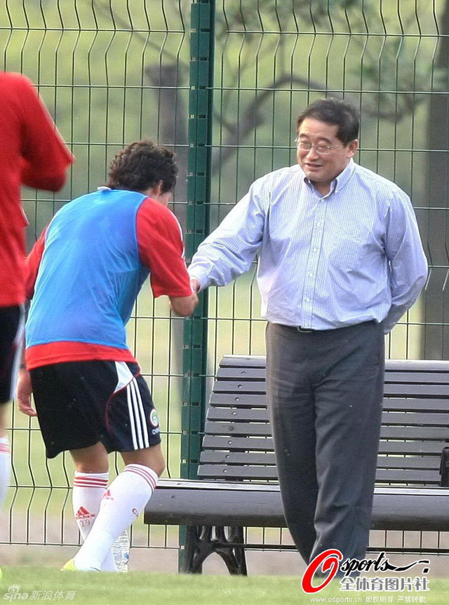 韦迪督训国奥队