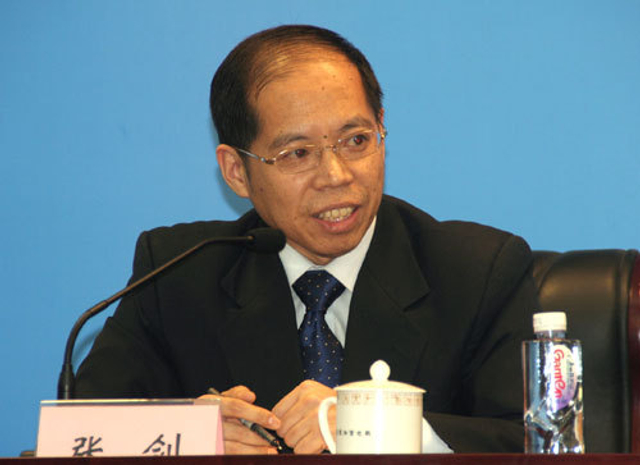 韦迪继任者热门张剑