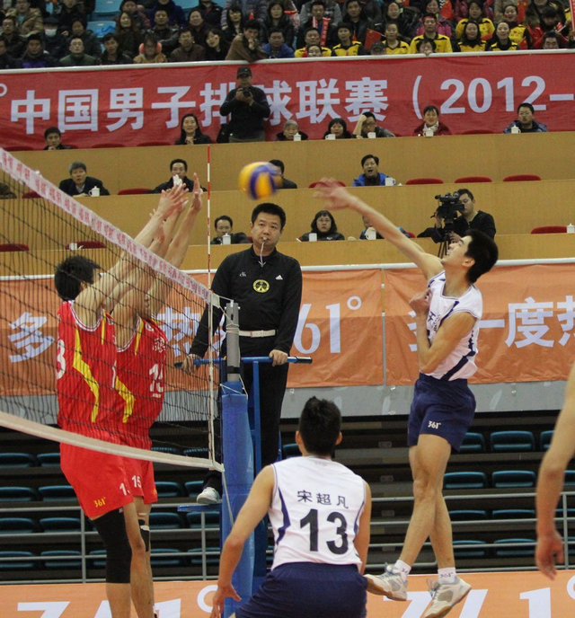 王春林2号位强攻