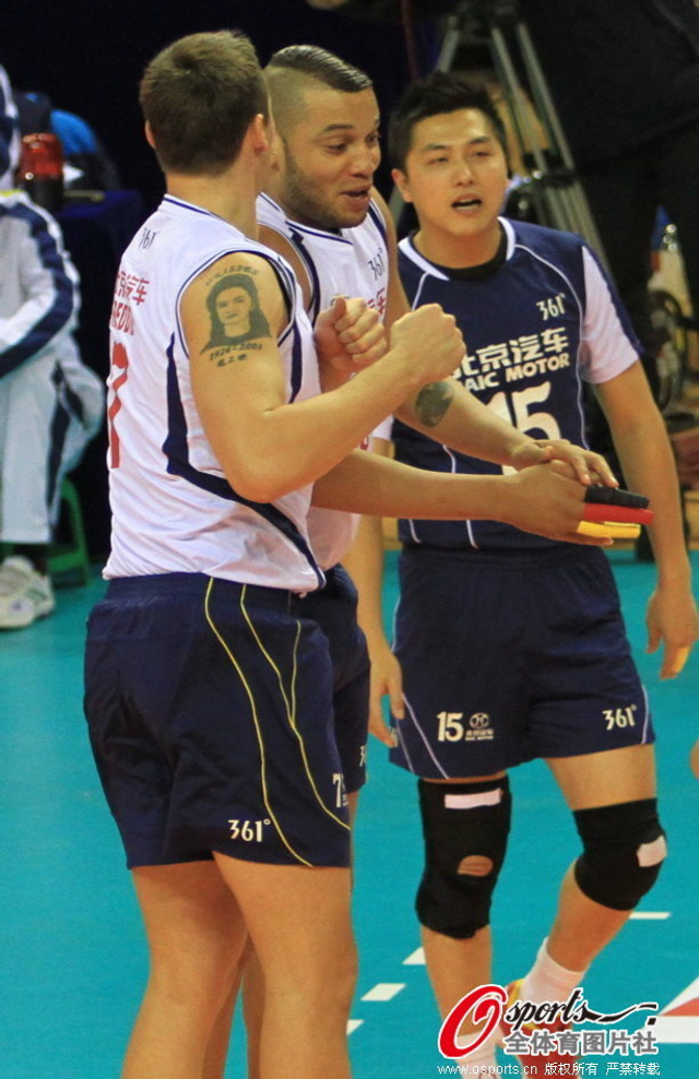 北京男排内外援作用突出