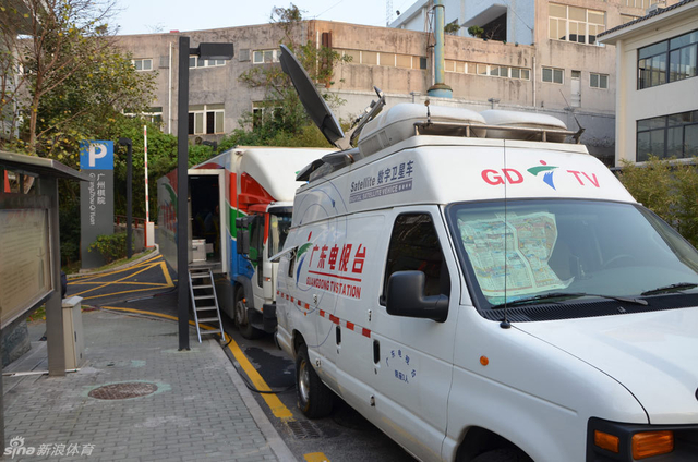 广东电视台转播车