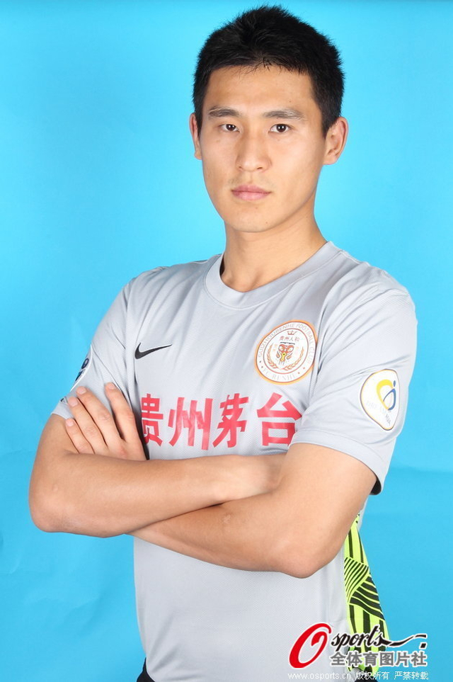 守门员沈俊官方写真