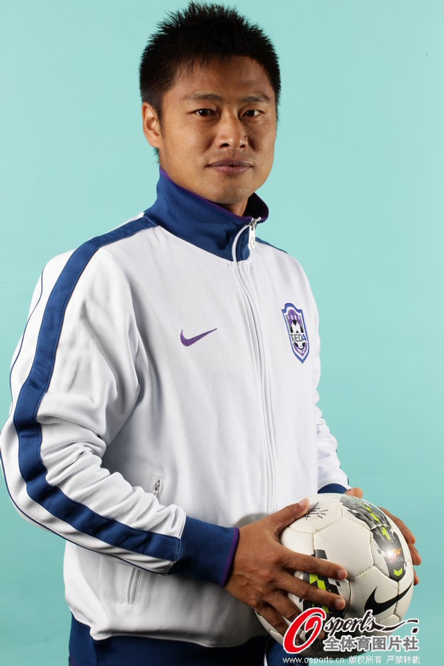 杜震宇官方写真