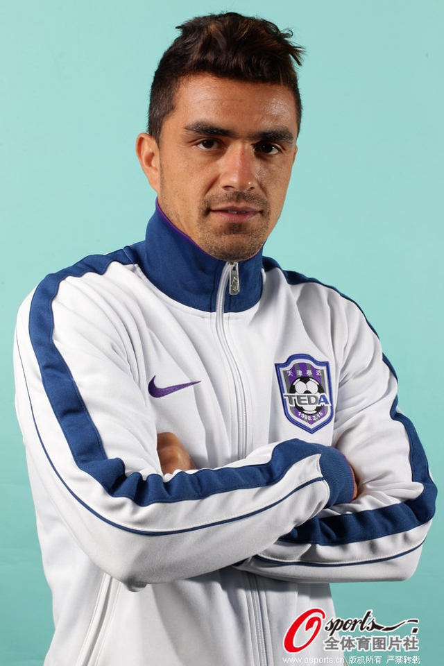 外援迪尼尔森官方写真