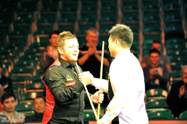 艾伦祝贺丁俊晖打出147