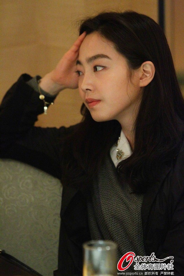 车侑蓝等候间歇