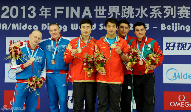 男子双人三米板前三名