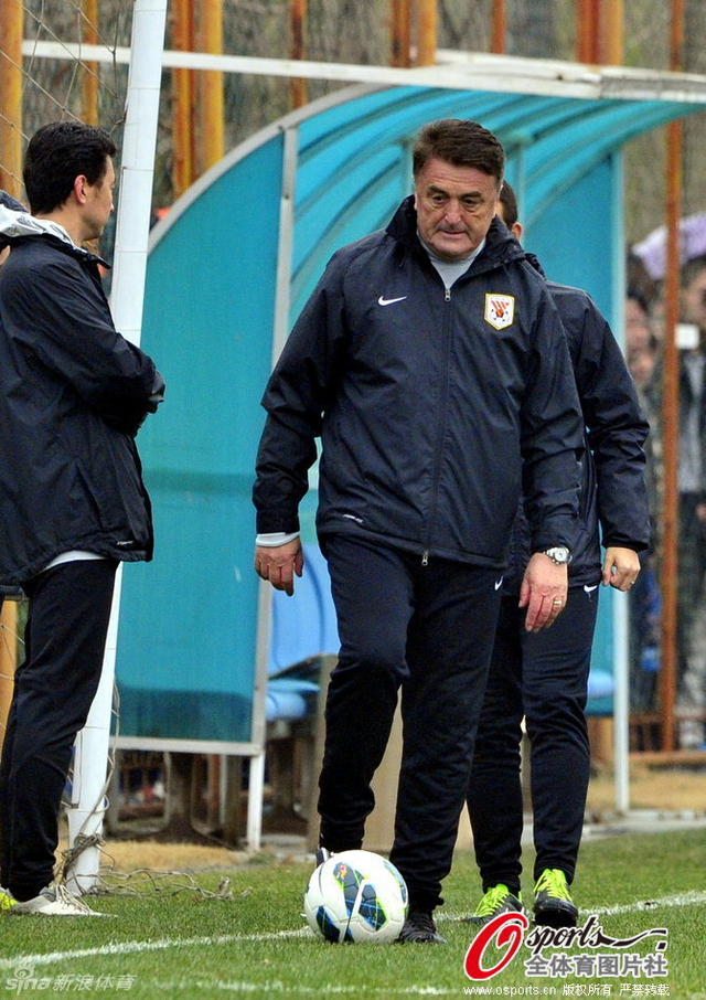 山东鲁能训练开放日