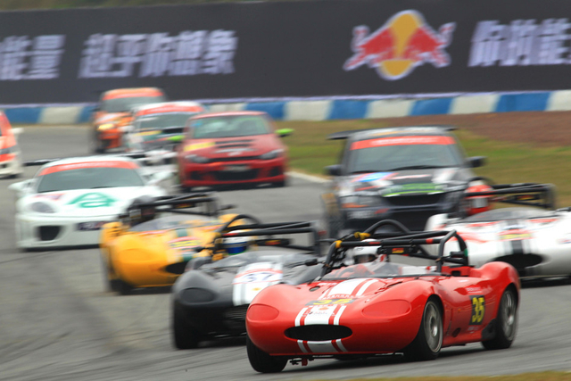 赛道英雄壹群车