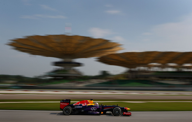 维泰尔在比赛中 