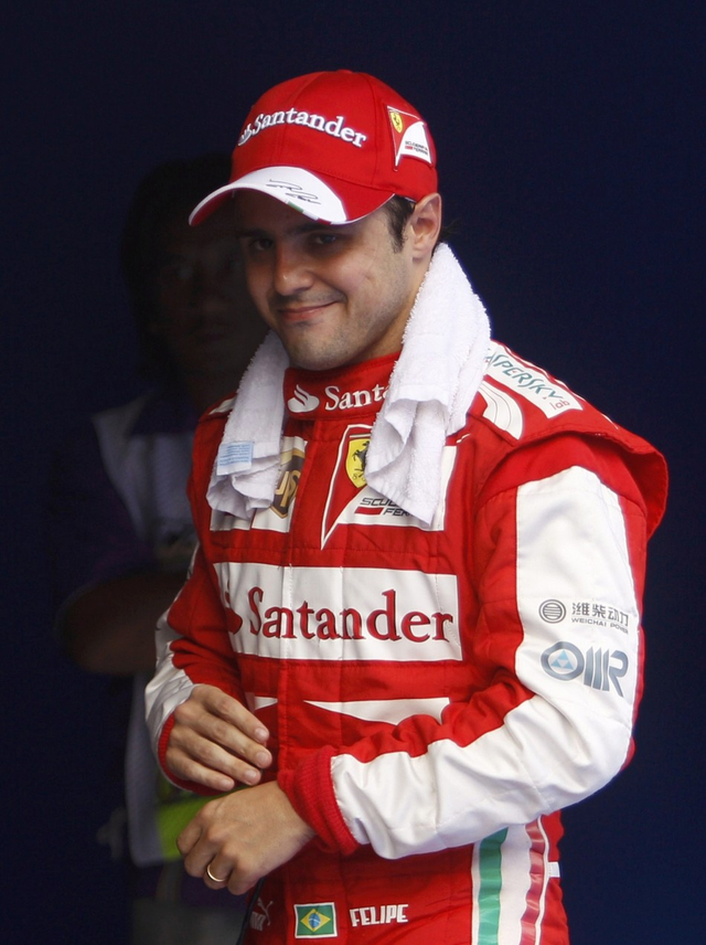 马萨庆祝拿到第二