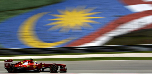 法拉利车队马萨在比赛中