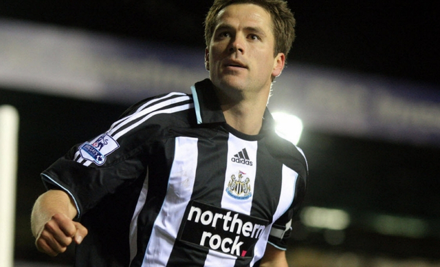 欧文离开皇马后转投纽卡