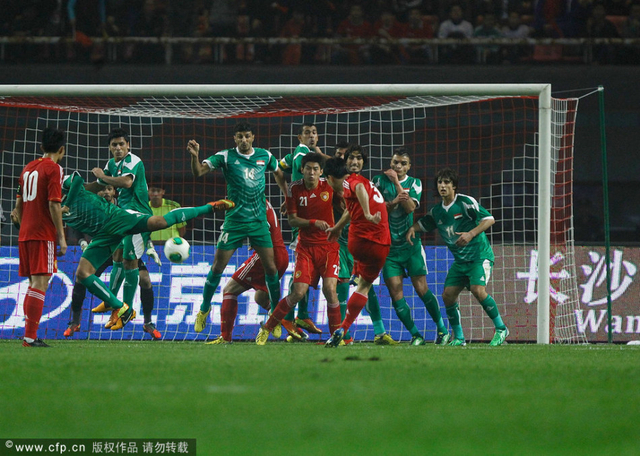 孙祥任意球爆射