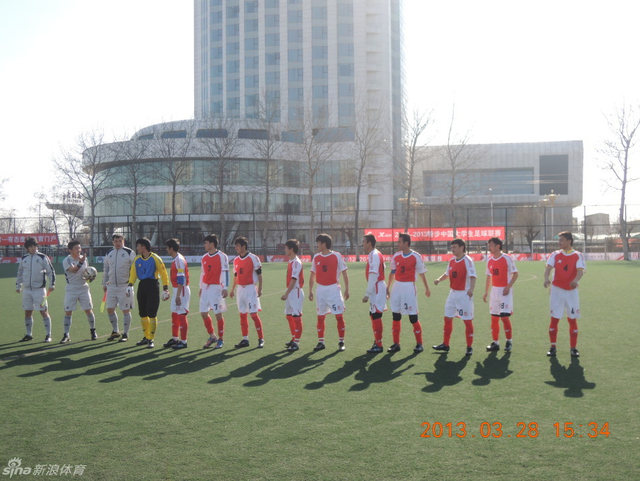 新疆队准备登场