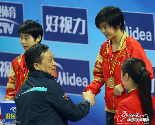 黄小惠一脸微笑