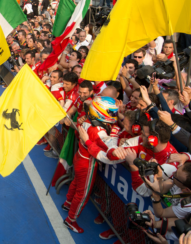 阿隆索庆祝夺冠