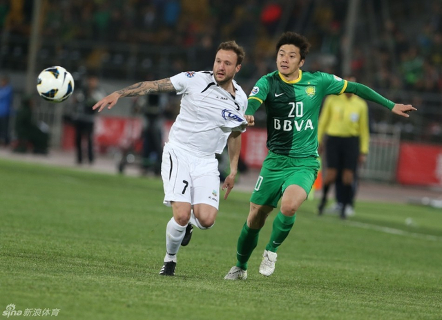 张辛昕防守积极