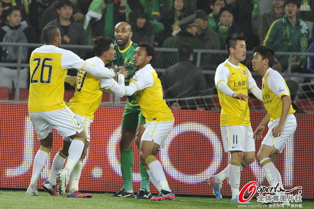 凯撒要找周挺理论