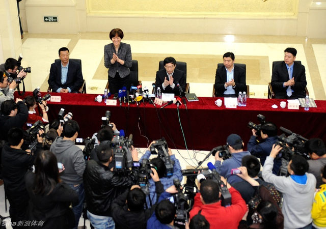 郎平再度挂帅女排