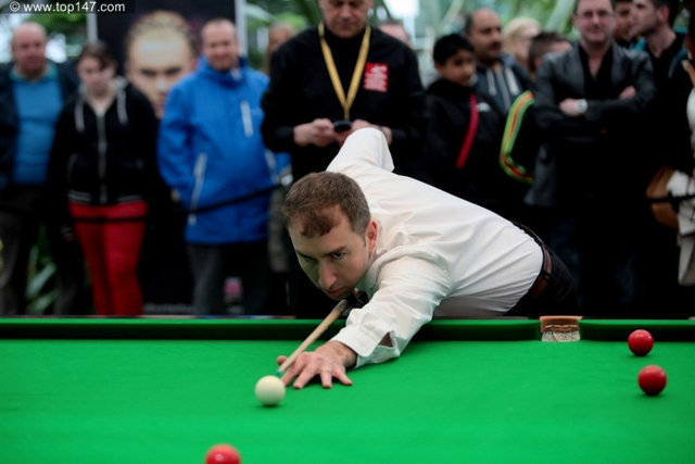 新闻官埃文秀球技