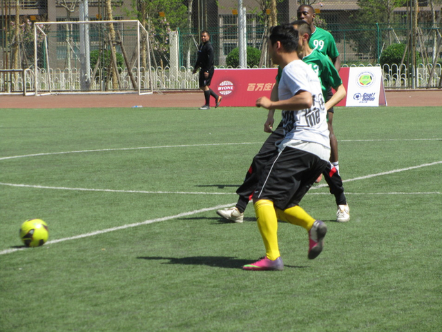 高雷雷不减当年