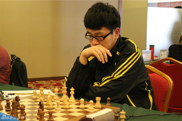 天津队棋手马群