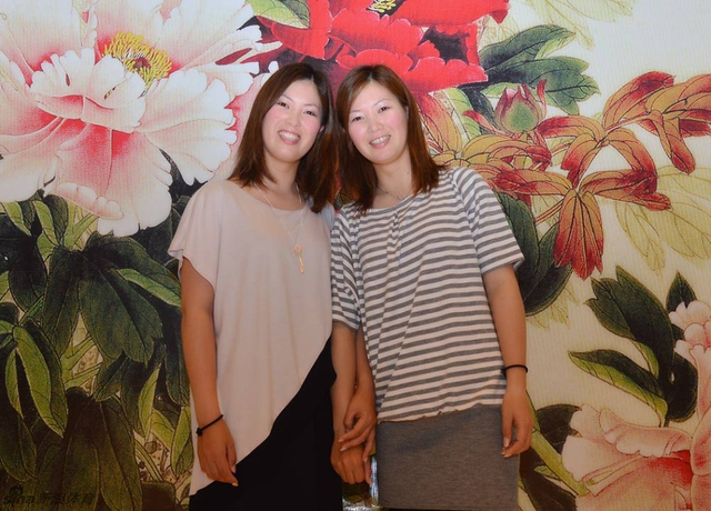 高球姐妹花绘梨藻和真梨藻