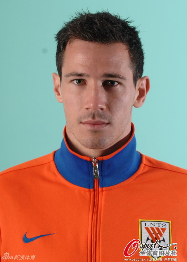 麦克格文(出场次数：8)