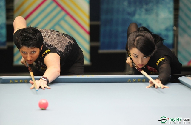 潘晓婷费雪争球