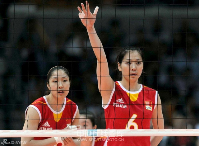 中国女排3-0波多黎各