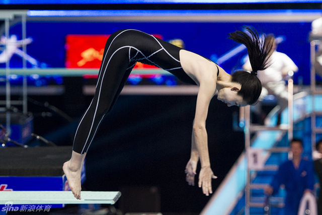 王丽坤打破“花瓶说”